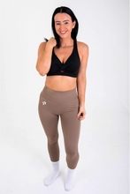 Load image into Gallery viewer, "Cocoa" Signature Scrunch Leggings
