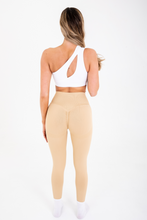 Load image into Gallery viewer, "Sand" Signature Scrunch Leggings